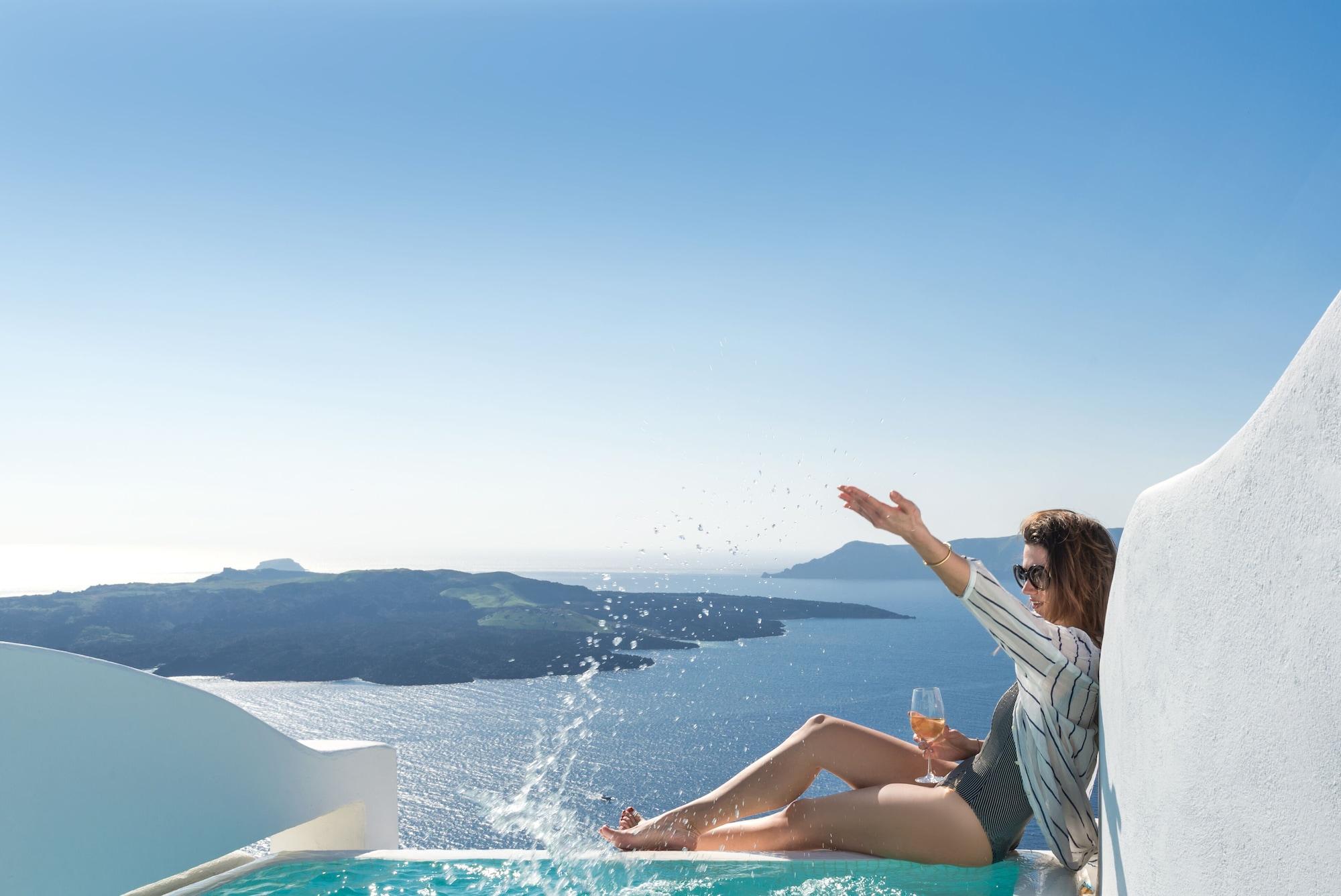 Adamant Suites (Adults Only) Fira  Dış mekan fotoğraf