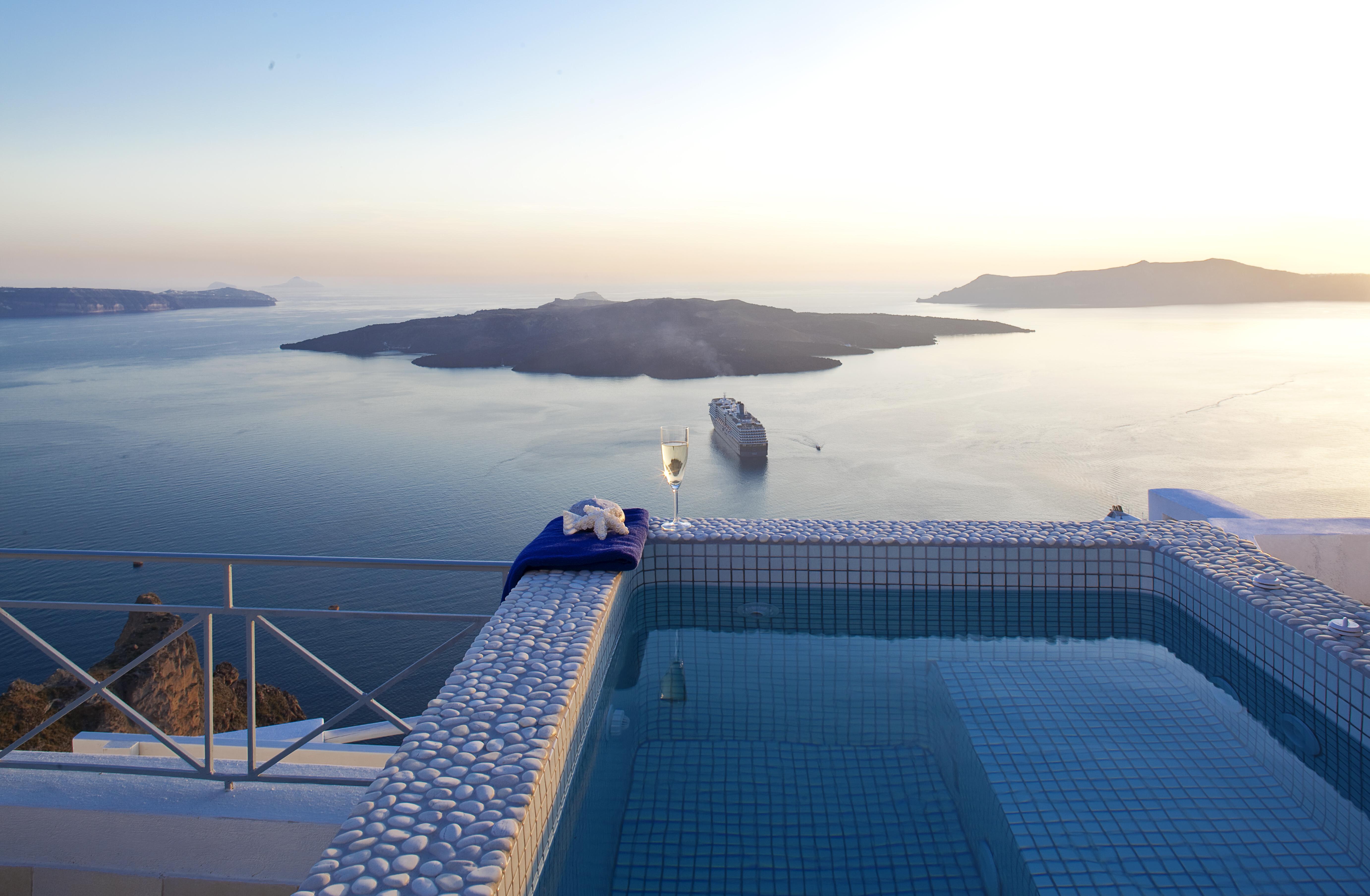 Adamant Suites (Adults Only) Fira  Dış mekan fotoğraf