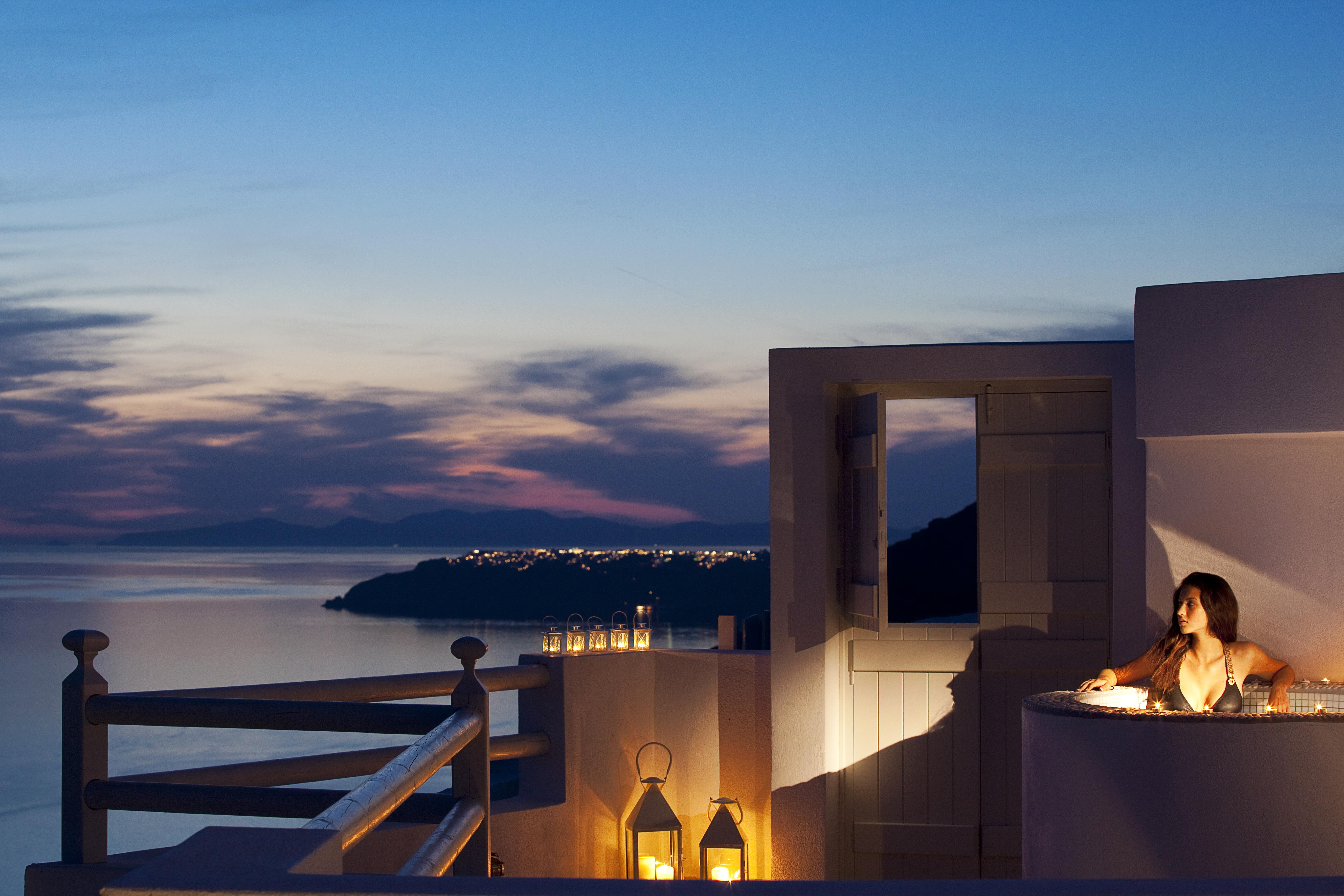 Adamant Suites (Adults Only) Fira  Dış mekan fotoğraf