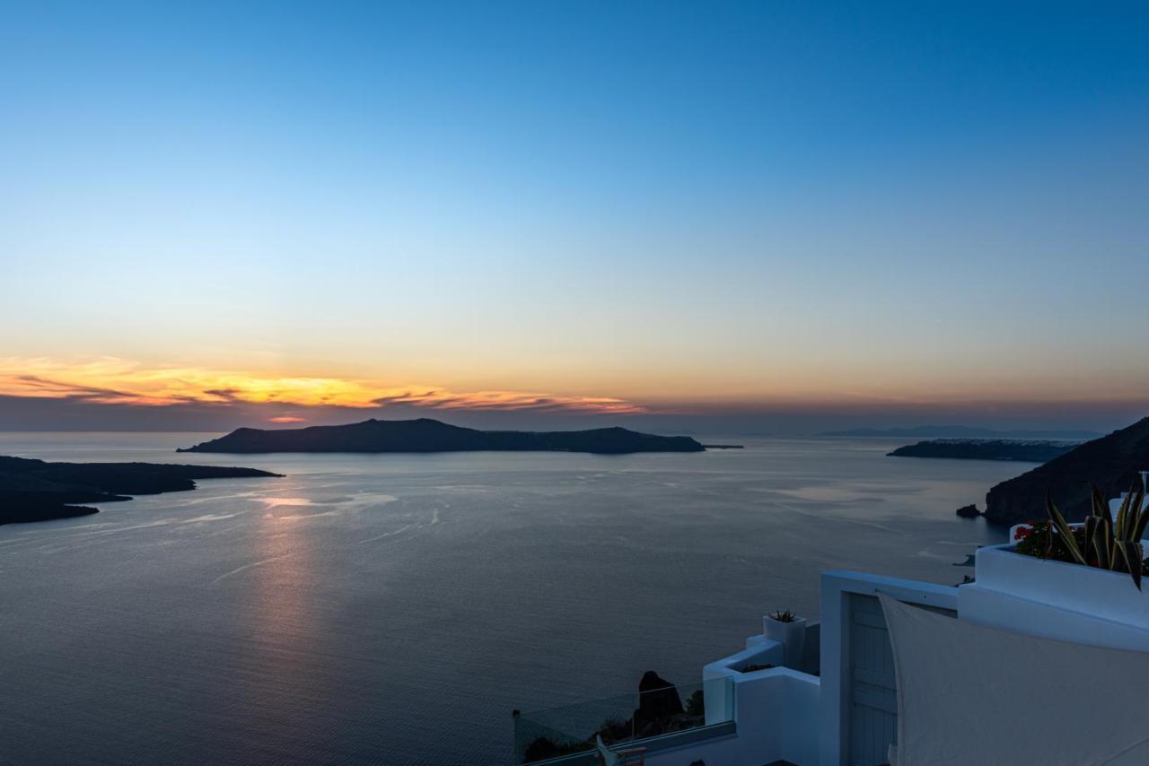 Adamant Suites (Adults Only) Fira  Dış mekan fotoğraf